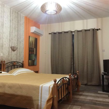 Pomelo Apartments أيا نابا المظهر الخارجي الصورة
