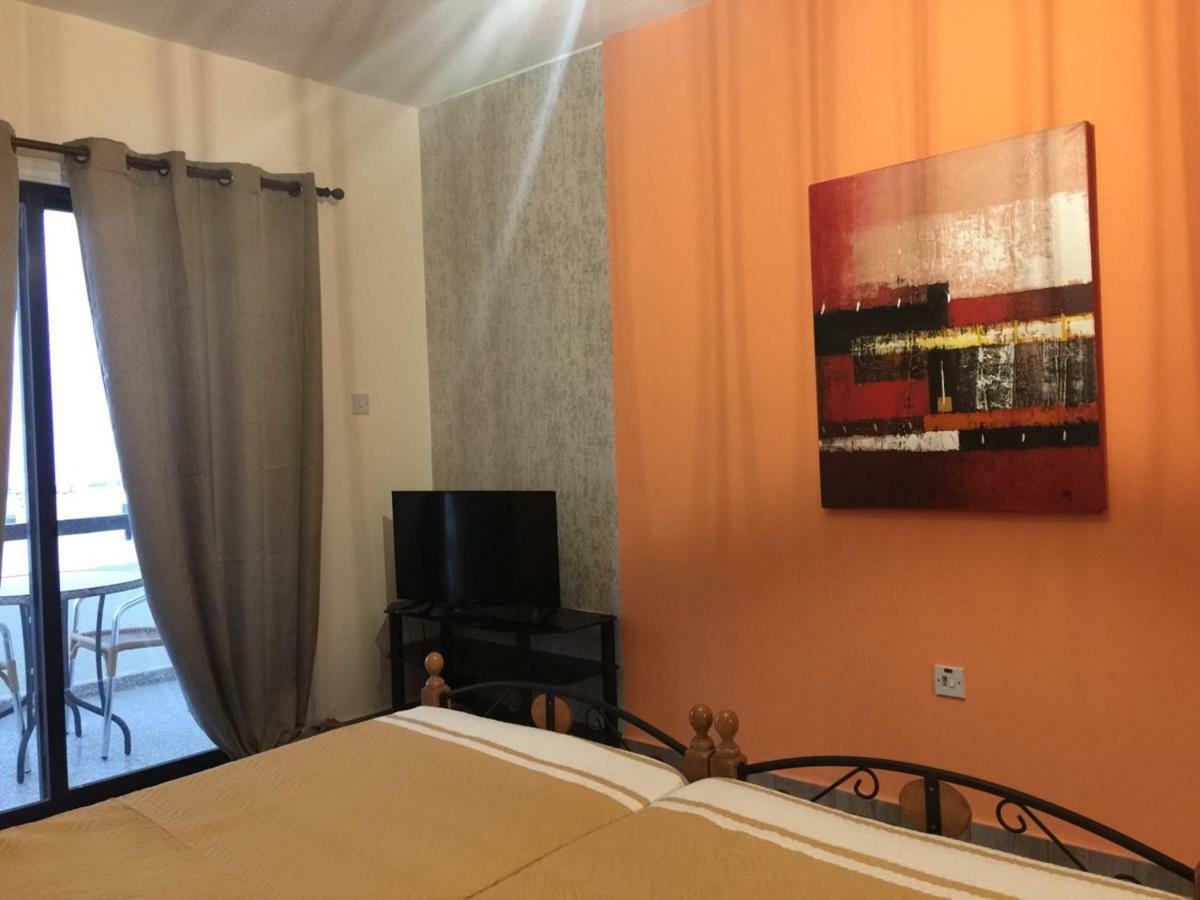 Pomelo Apartments أيا نابا المظهر الخارجي الصورة