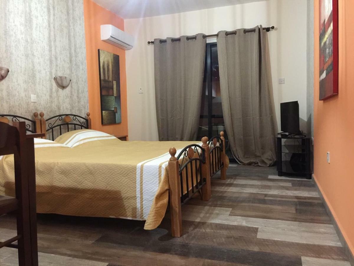 Pomelo Apartments أيا نابا المظهر الخارجي الصورة